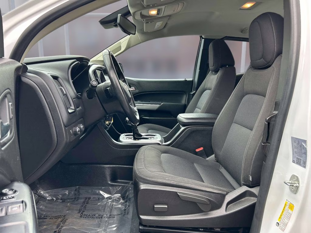 2021 Summit White Chevrolet Colorado LT 4X4 Truck