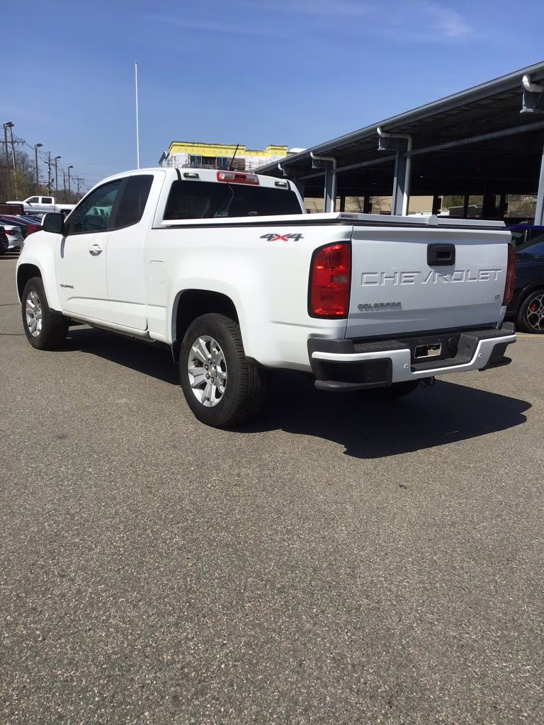 2021 Summit White Chevrolet Colorado LT 4X4 Truck