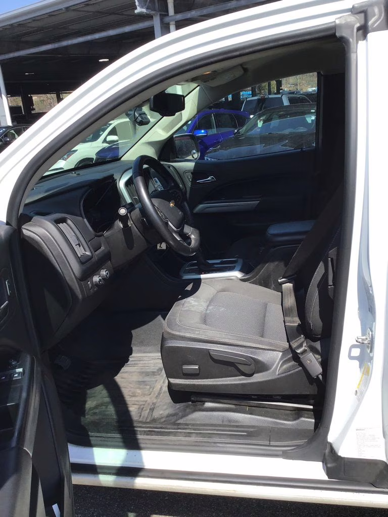 2021 Summit White Chevrolet Colorado LT 4X4 Truck