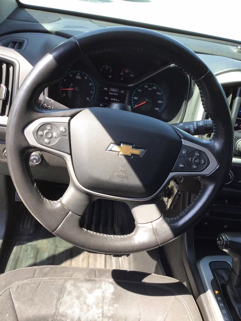 2021 Summit White Chevrolet Colorado LT 4X4 Truck