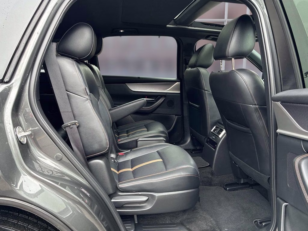 2024 Machine Gray Metallic Mazda CX-90 PHEV Premium Plus AWD SUV