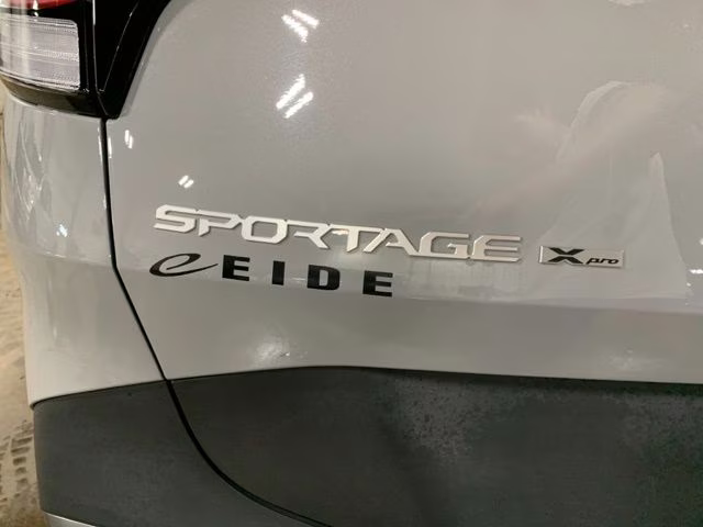 2024 Wolf Gray/Ebony Black Roof Kia Sportage X-Pro Prestige AWD SUV