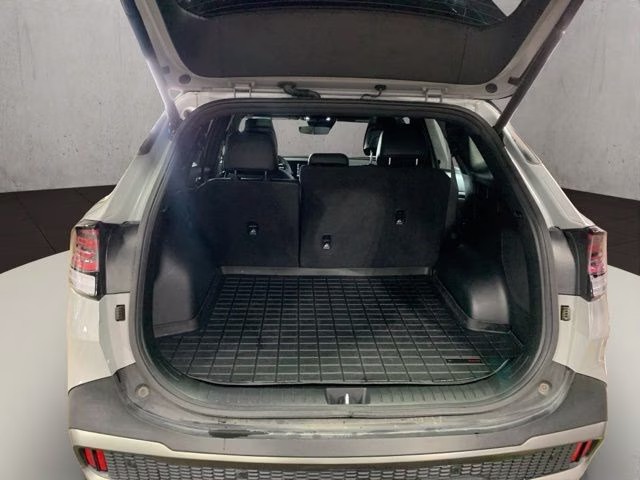 2024 Wolf Gray/Ebony Black Roof Kia Sportage X-Pro Prestige AWD SUV