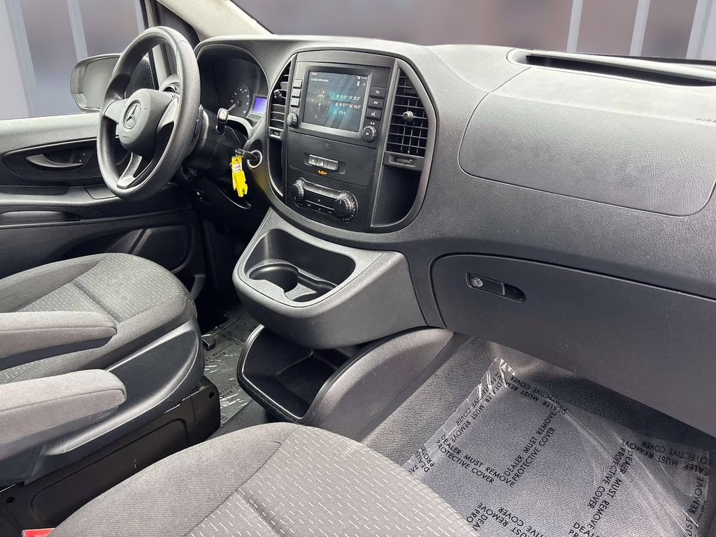 2022 White Mercedes-Benz Metris Cargo RWD Van