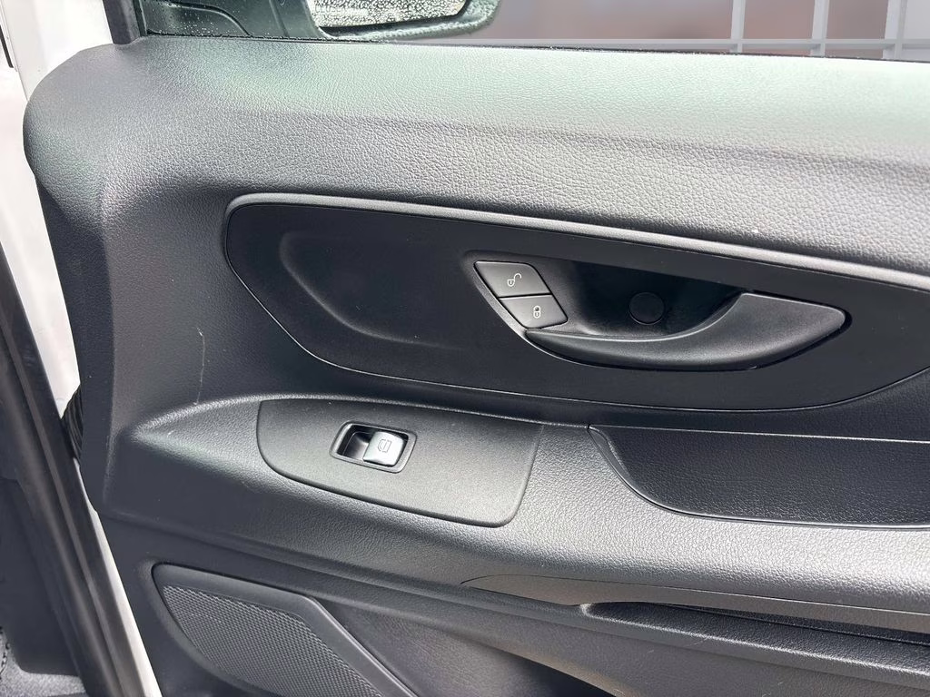 2022 White Mercedes-Benz Metris Cargo RWD Van