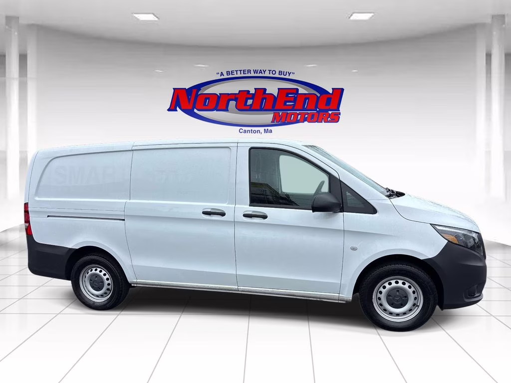 2022 White Mercedes-Benz Metris Cargo RWD Van