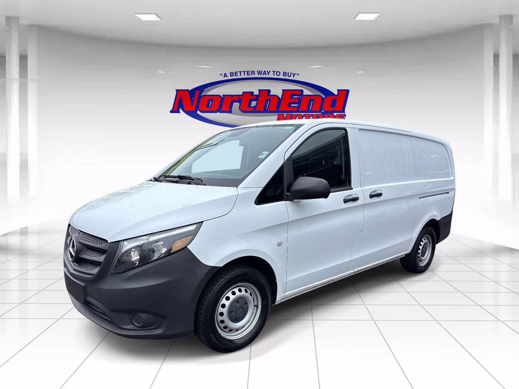 2022 White Mercedes-Benz Metris Cargo RWD Van