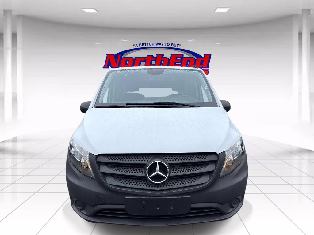 2022 White Mercedes-Benz Metris Cargo RWD Van