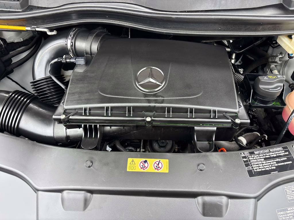 2022 White Mercedes-Benz Metris Cargo RWD Van