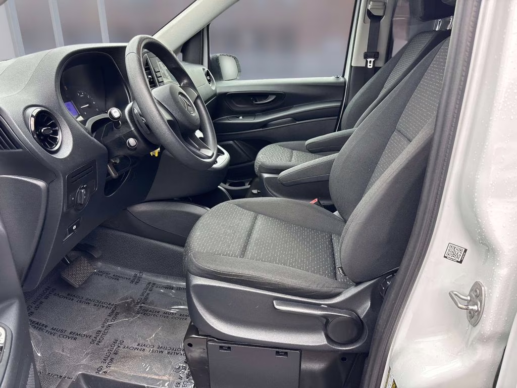 2022 White Mercedes-Benz Metris Cargo RWD Van