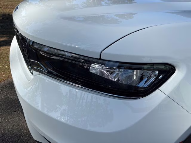 2023 Bright White Clearcoat Jeep Grand Cherokee L Laredo RWD SUV