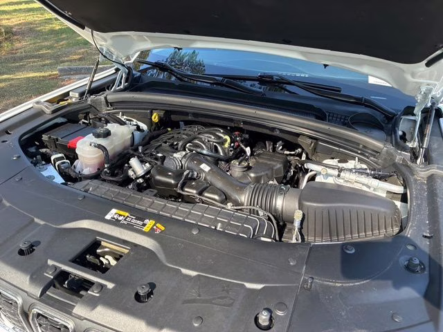 2023 Bright White Clearcoat Jeep Grand Cherokee L Laredo RWD SUV