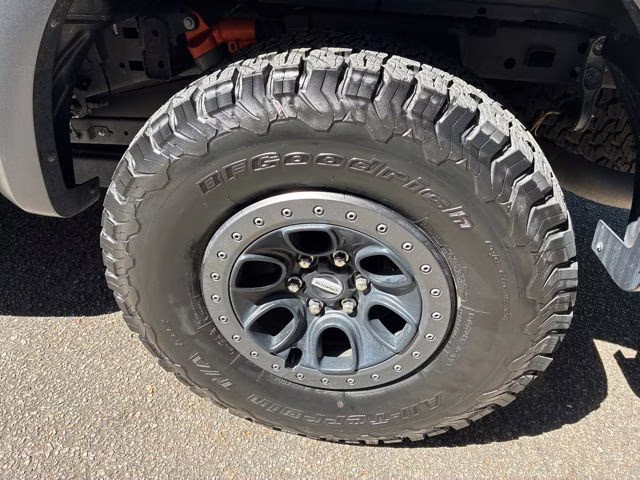 2023 Black Metallic Ford F-150 Raptor 4X4 Truck