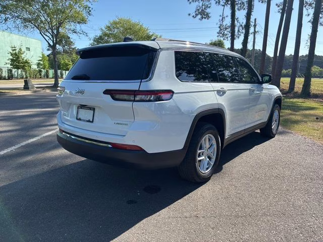 2023 Bright White Clearcoat Jeep Grand Cherokee L Laredo RWD SUV