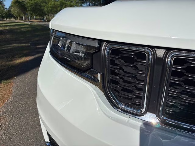 2023 Bright White Clearcoat Jeep Grand Cherokee L Laredo RWD SUV