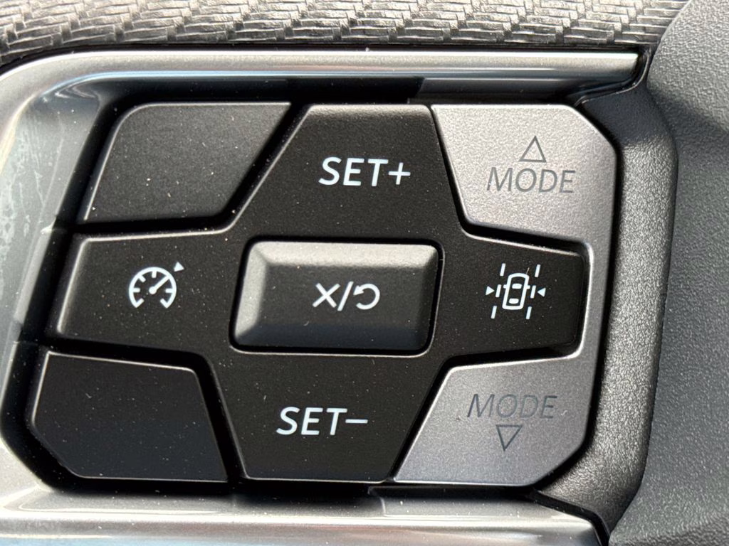 2026 Oxford White Ford Mustang EcoBoost RWD Coupe