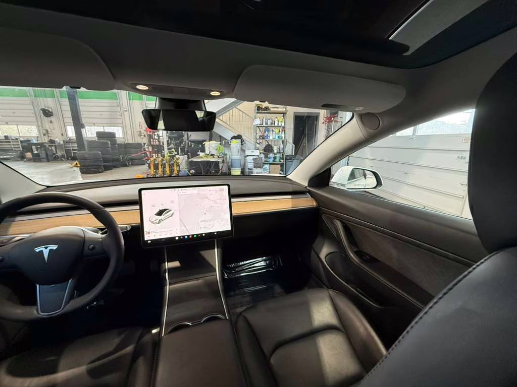 2020 Pearl White Multi-Coat Tesla Model 3 Standard RWD Sedan