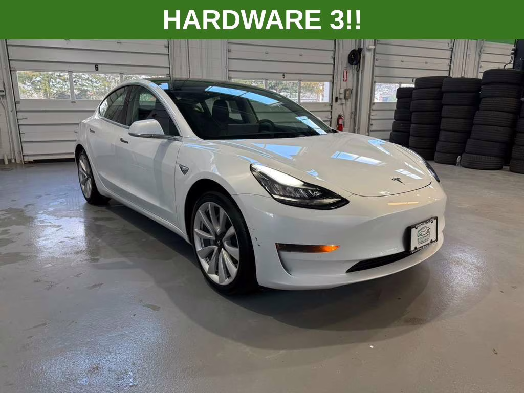 2020 Pearl White Multi-Coat Tesla Model 3 Standard RWD Sedan