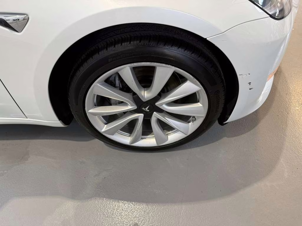 2020 Pearl White Multi-Coat Tesla Model 3 Standard RWD Sedan