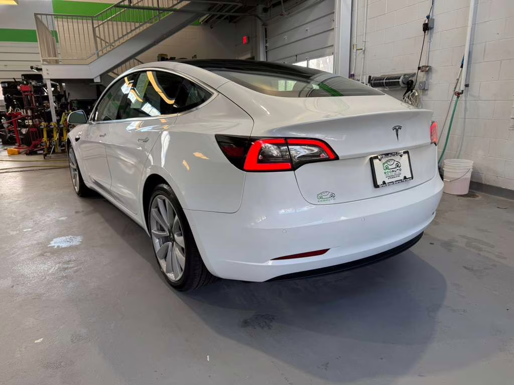 2020 Pearl White Multi-Coat Tesla Model 3 Standard RWD Sedan