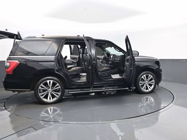 2021 Black Metallic Ford Expedition King Ranch 4X4 SUV