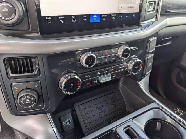 2026 Avalanche Ford F-150 XLT 4X4 Truck