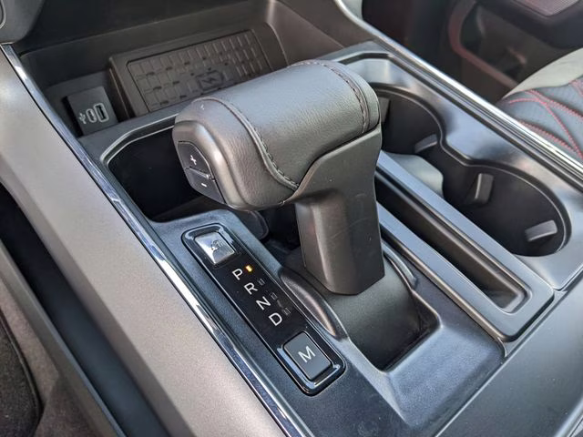 2026 Avalanche Ford F-150 XLT 4X4 Truck