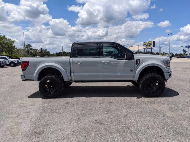 2026 Avalanche Ford F-150 XLT 4X4 Truck