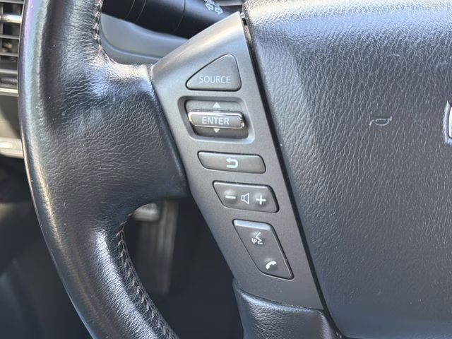 2019 Pearl White Tricoat Nissan Armada Platinum RWD SUV