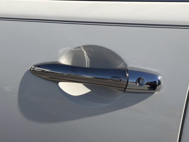 2019 Pearl White Tricoat Nissan Armada Platinum RWD SUV