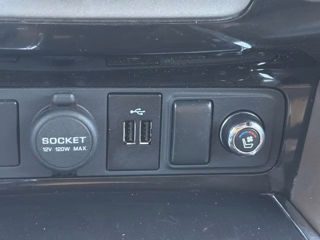 2019 Pearl White Tricoat Nissan Armada Platinum RWD SUV