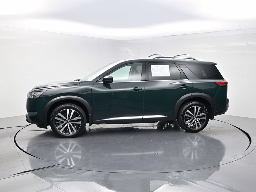 2025 Obsidian Green Pearl Nissan Pathfinder Platinum 4X4 SUV