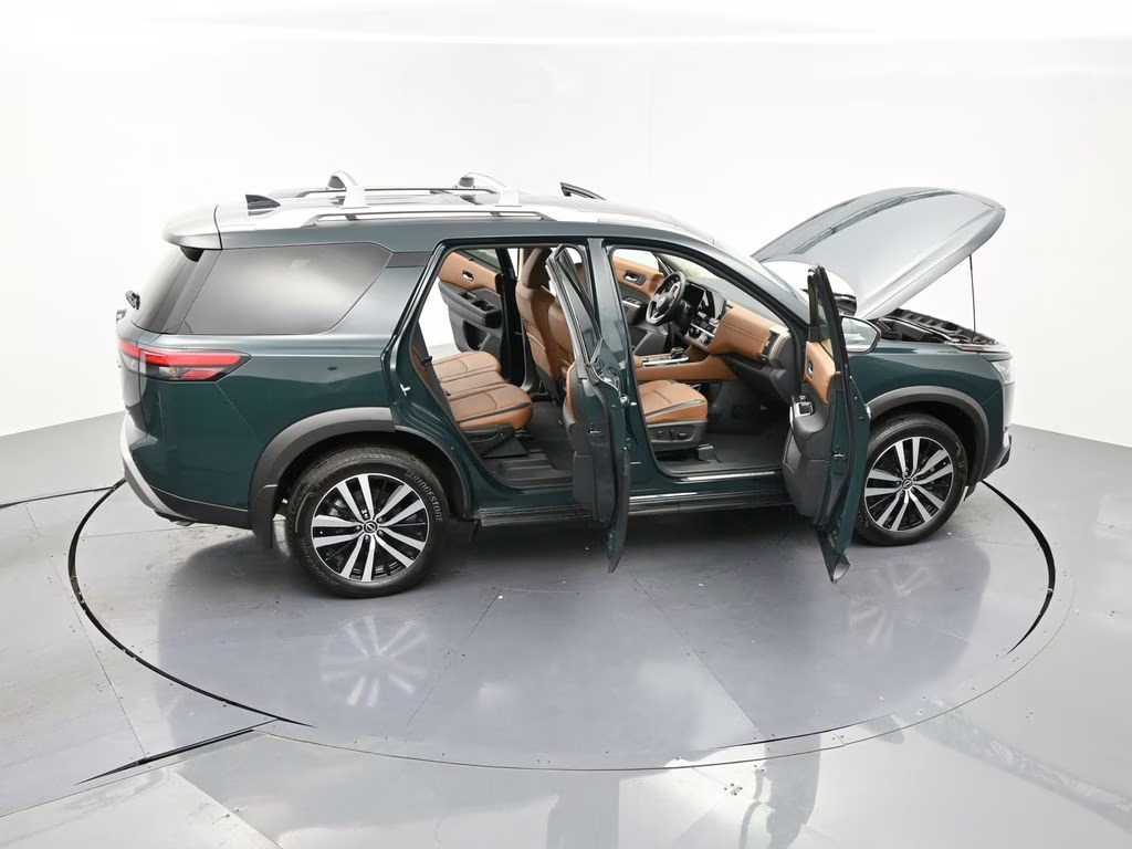 2025 Obsidian Green Pearl Nissan Pathfinder Platinum 4X4 SUV