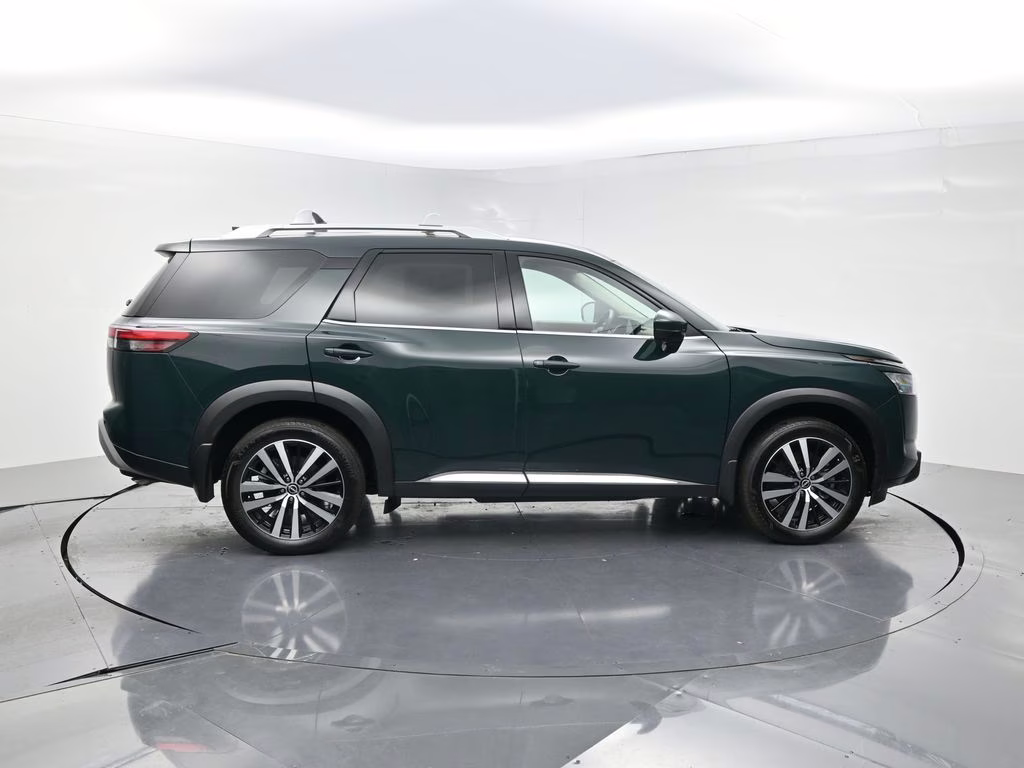 2025 Obsidian Green Pearl Nissan Pathfinder Platinum 4X4 SUV