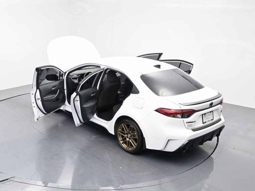 2024 Ice Toyota Corolla SE Nightshade FWD Sedan