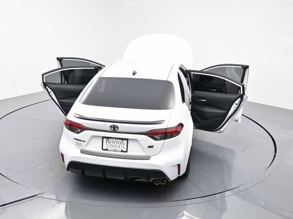 2024 Ice Toyota Corolla SE Nightshade FWD Sedan