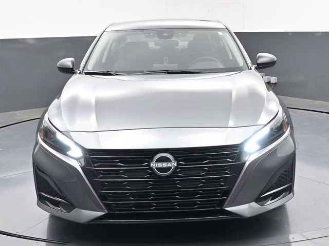 2026 Gun Metallic Nissan Altima 2.5 SV FWD Sedan