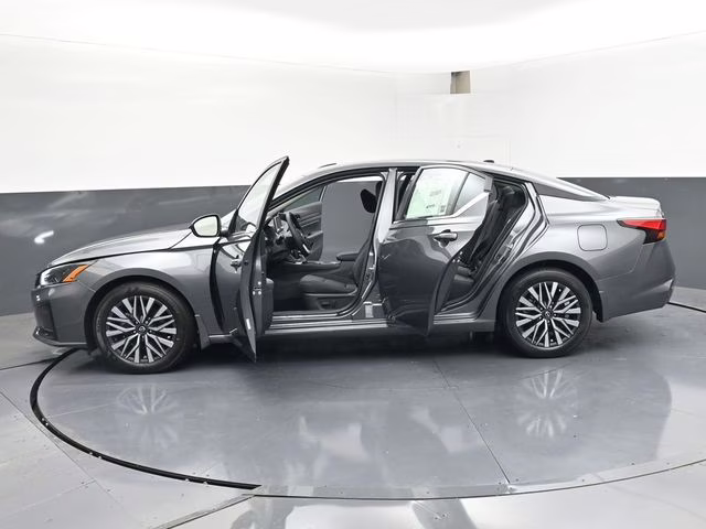 2026 Gun Metallic Nissan Altima 2.5 SV FWD Sedan