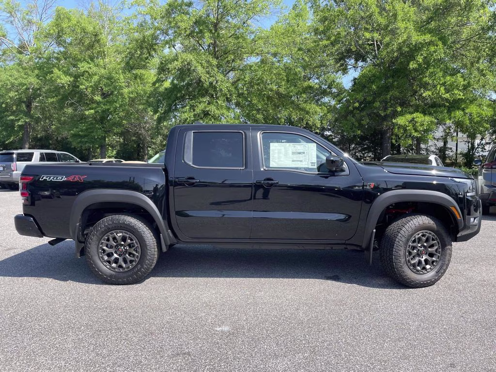 2026 Super Black Nissan Frontier PRO-4X 4X4 Truck
