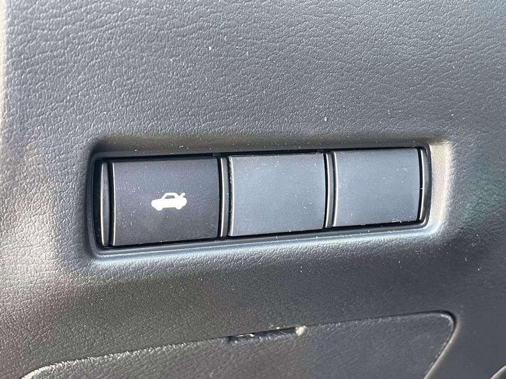 2026 Gun Metallic Nissan Sentra SV FWD Sedan