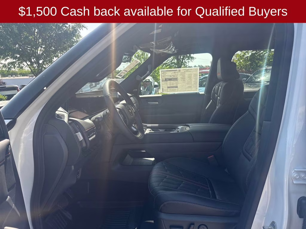 2026 Aspen White/Super Black Nissan Armada PRO-4X 4X4 SUV