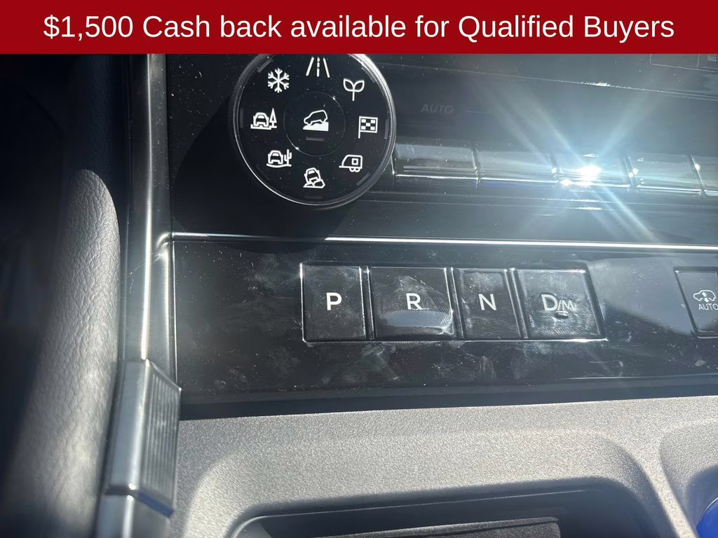 2026 Aspen White/Super Black Nissan Armada PRO-4X 4X4 SUV