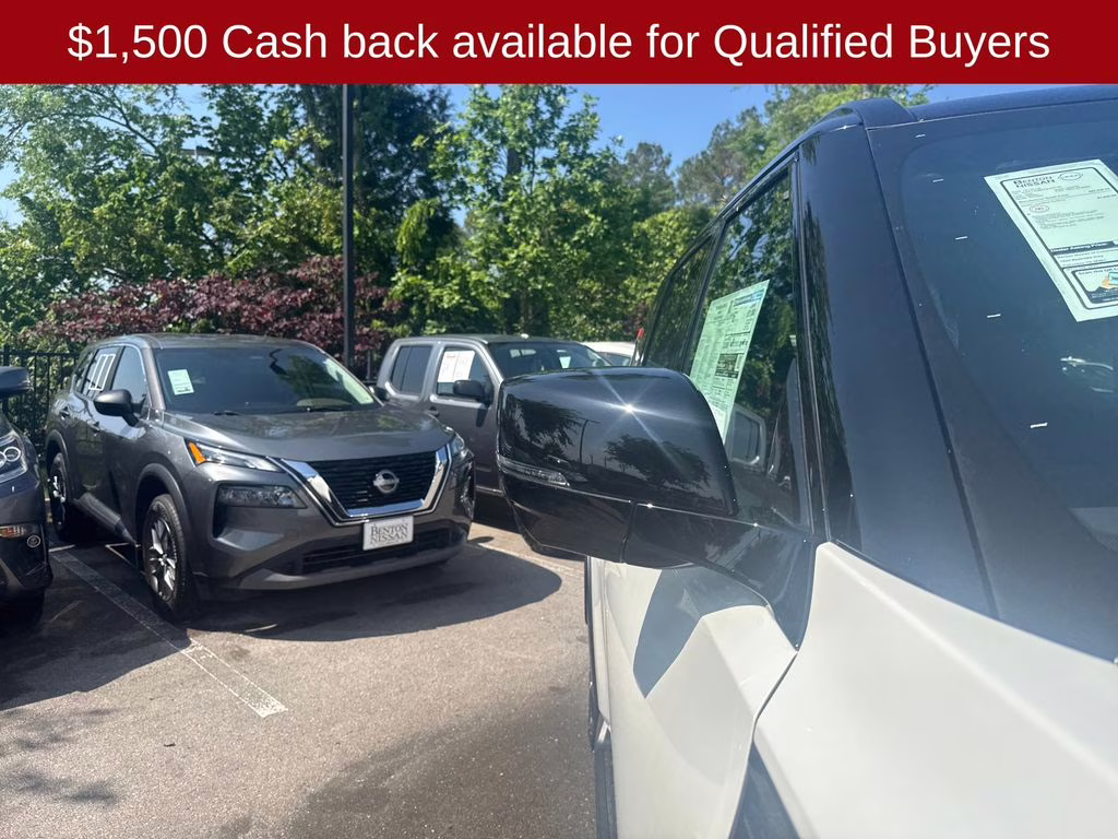 2026 Aspen White/Super Black Nissan Armada PRO-4X 4X4 SUV