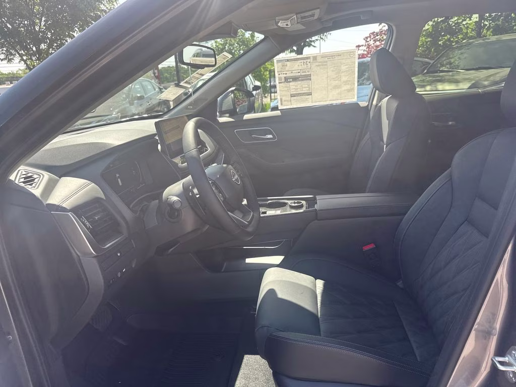 2026 Gun Metallic Nissan Rogue Platinum AWD SUV