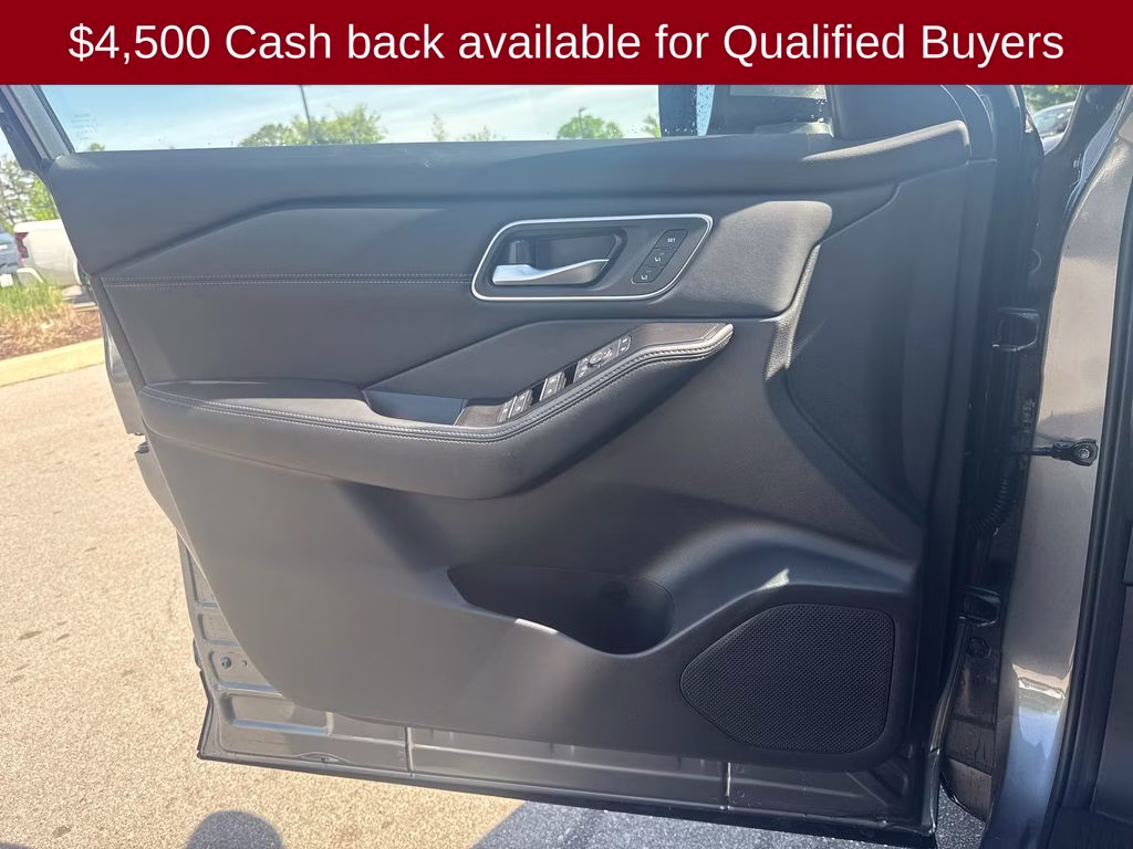 2026 Gun Metallic Nissan Rogue Platinum AWD SUV