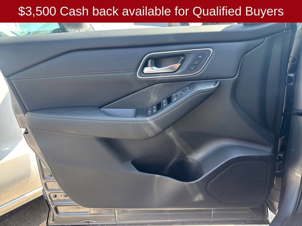 2026 Gun Metallic Nissan Rogue Platinum AWD SUV