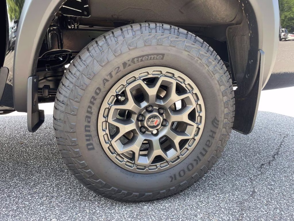 2026 Super Black Nissan Frontier PRO-4X 4X4 Truck