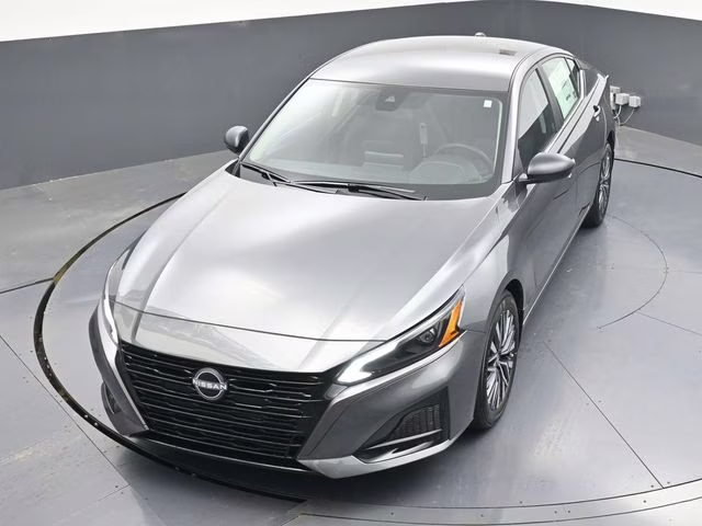 2026 Gun Metallic Nissan Altima 2.5 SV FWD Sedan