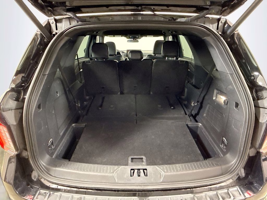 2025 Black Metallic Ford Explorer ST-Line 4X4 SUV