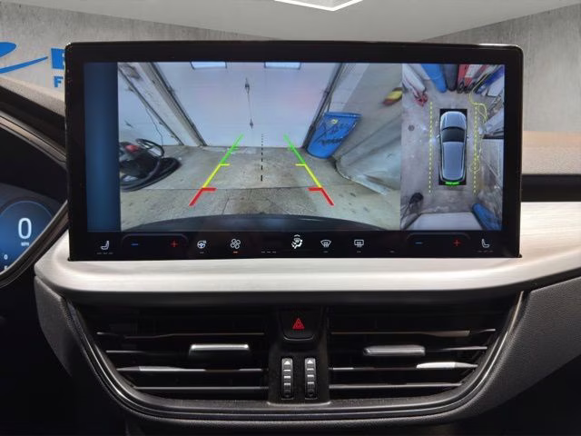 2024 Carbonized Gray Metallic Ford Escape Platinum AWD SUV